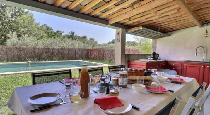 Ar De Vie Villa Chaleureuse En Provence Ventabren Esterno foto